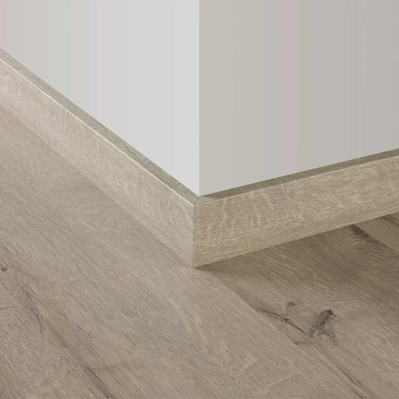 Rodapé Liso Border
240x8cm x 1,8cm